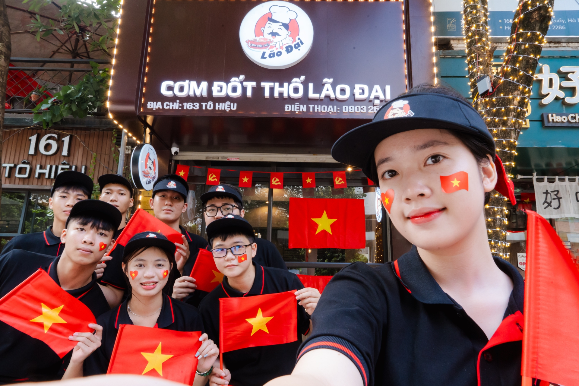 Cơm Đốt Thố Lão Đại MỞ CỬA XUYÊN LỄ – Mừng 80 năm Quốc khánh 2/9